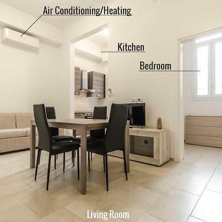S.Felice Apartments Болоня Стая снимка